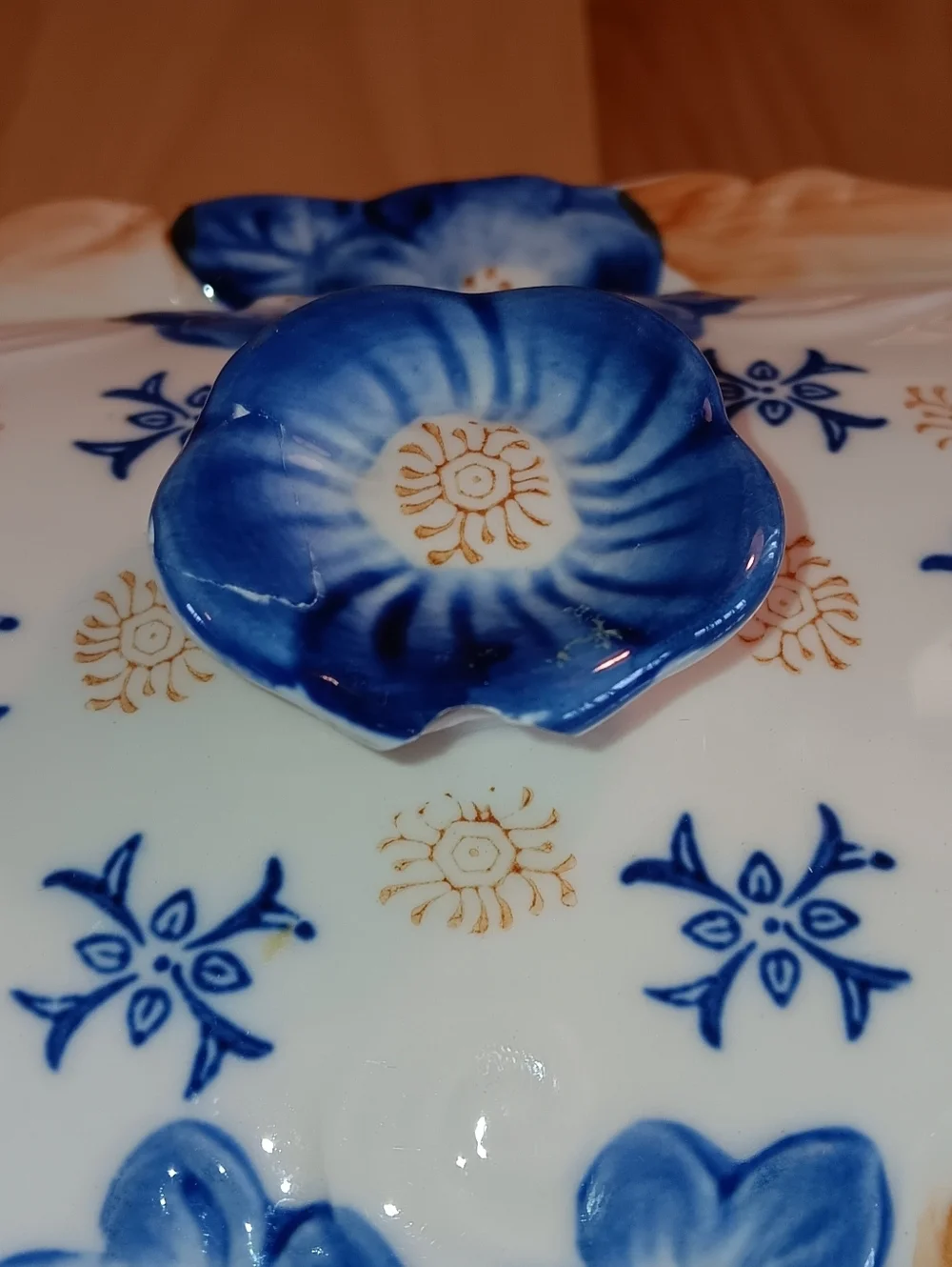 Temp-tations By Tara Providence Print Blue And Gold Medium Casserole Dish